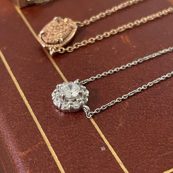 Delicate Nexklaces - Picture 2 of 4